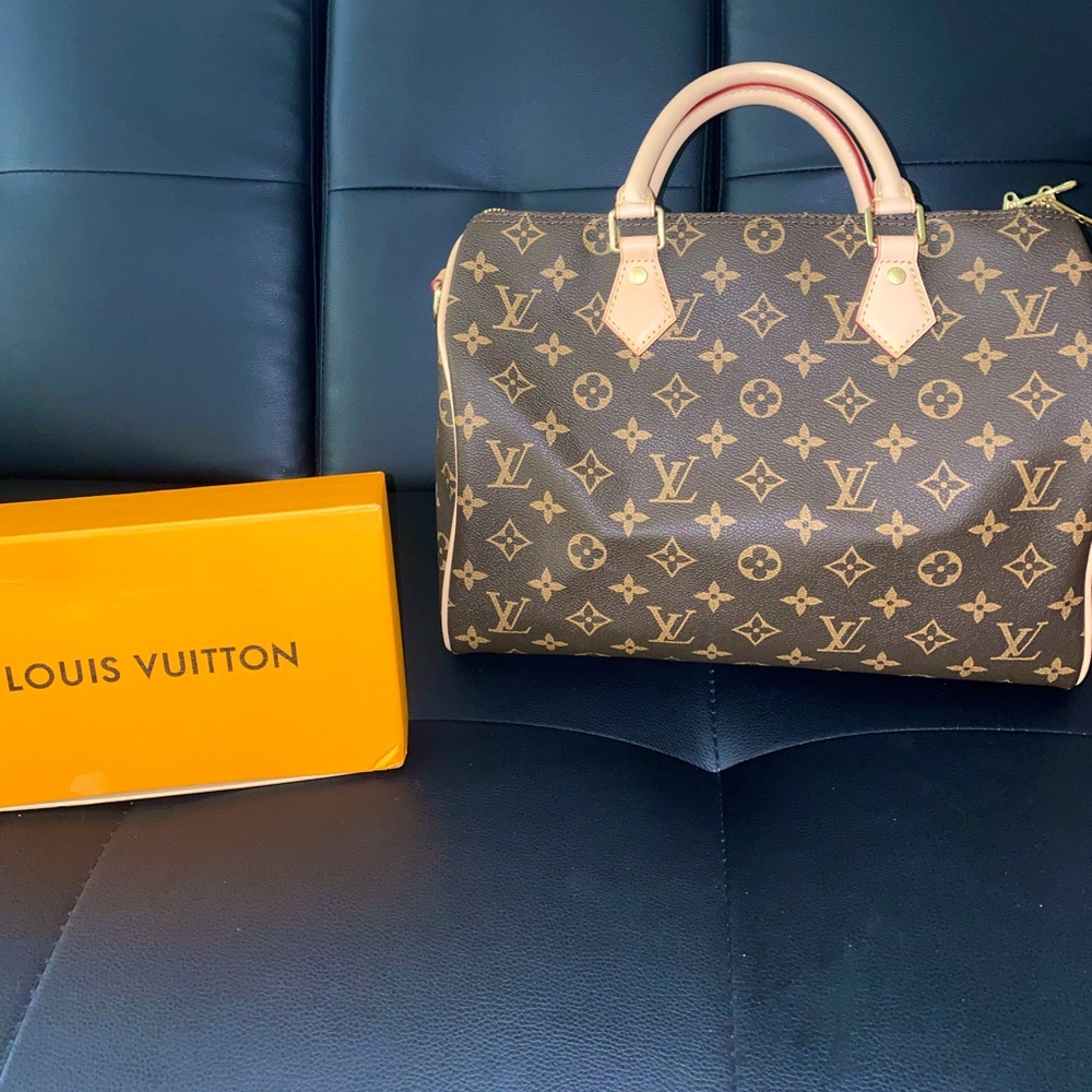 Louis Vuitton Monogram Speedy 30